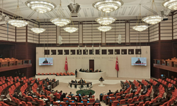 TBMM Genel Kurulu... Necmettin Çalışkan'dan iktidara İran tepkisi: Sessiz kaldığınız sürece siz de bu zulmün ortağısınız