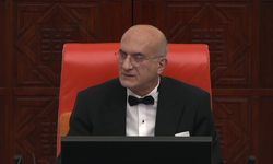 TBMM Genel Kurulu... Uğur Poyraz: '11 kişiden oluşturulan kurullarda hazırlanan metinler TBMM'ye anayasa taslağı olarak sunulamaz'