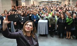 Tekirdağ Büyükşehir Belediye Başkanı Yüceer, kadın çalışanlar ile bir araya geldi