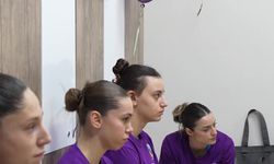 Turgutlu'da sahadan ve tribünlerden tek ses yükseldi: 'Kadına şiddete hayır'