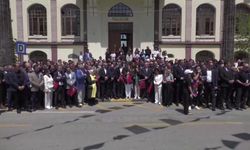 486. Uluslararası Manisa Mesir Macunu Festivali'nde CHP Lideri Özel'in katılımıyla 10 ton mesir halka saçıldı