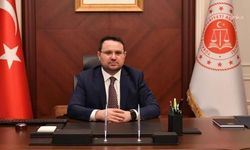 Adalet Bakanı Gürlek: Savcılık parti ayırmadan işlem yapıyor, mahkeme salonları siyaset alanı değildir