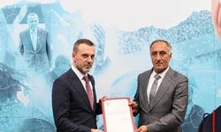 AK Parti Şemdinli İlçe Başkanı İnan görevinden istifa etti