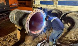 Antalya Büyükşehir Belediyesi ASAT Genel Müdürlüğü'nden Manavgat'ta gece mesaisi