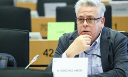 AP Raportörü Amor'dan Ataşehir Belediye Başkanı'nın gözaltına alınmasına tepki