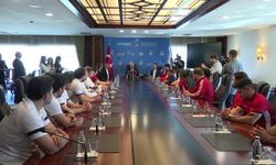 ASKİ Spor şampiyonlarından Mansur Yavaş'a ziyaret: Amacımız olimpiyatlara katılır hale gelmek ve bayrağımızı göndere çekmek