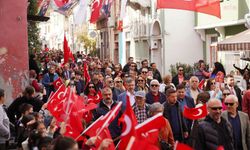 Atatürk'ün Ayvalık'a gelişinin 92'nci yıl dönümü coşkuyla kutlandı