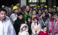 Aylin Nazlıaka'dan Kurtuluş Parkı'nda açlık grevindeki madencilere ziyaret: 'İktidara sesleniyorum: 'Sabredin, sabredin' diyorsunuz ama boş tencere sabırla dolmuyor'