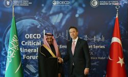 Bakan Bayraktar, Suudi mevkidaşıyla İstanbul'da görüştü