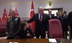 Bakan Güler, şehit ve gazilerin çocuklarıyla bir araya geldi