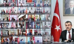 Bakan Tekin: 'Evlatlarımızın güvenliği konusunda en küçük bir tavize izin vermeyecek, çocuklarımızın insani değerlerini, devletle ve milletle bağını kaybetmesine müsaade etmeyeceğiz'