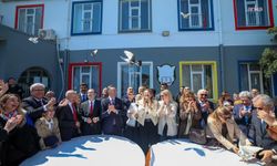 Bakırköy Belediye Başkanı Ovalıoğlu, Hristiyan yurttaşların Paskalya Yortusu'nu kutladı