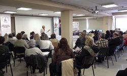 Bornova'da katılımcı yönetim için ortak adım: Muhtarlar ve STK'lar aynı masada buluştu