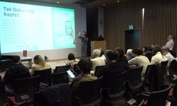 Bornova'da 'Kuşaklararası Öğrenme-Dijital Torun' etkinliği