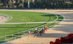 Buca Belediye Başkanlığı Koşusu'nu 'Önderbeyim' kazandı