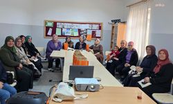 Çankaya Belediyesi ekipleri, Karataş Mahallesi'ndeki kadınlara belediye hizmetlerini anlattı