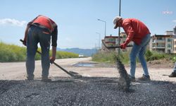 Ceyhan'ın yollarında bakım onarım çalışmaları sürüyor... Belediye Başkan Vekili Yıldız: 'Hedefimiz, ilçemizde bozuk yol bırakmamak'