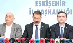 CHP Eskişehir İl Başkanı Yalaz'dan Büyükşehir Belediye Başkanı Ünlüce için istenen soruşturma iznine tepki: 'Veremeyeceğimiz hiçbir hesap yok'