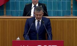 CHP grup toplantısı... Özgür Özel: 'Bizim yönettiğimiz hiçbir okulda güvenlik ya da akran zorbalığı ile baş edilememesi gibi sorunlar olmayacak'