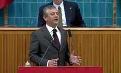 CHP Grup Toplantısı... Özgür Özel'den İsrail Başkonsolosluğu'na saldırı girişimi açıklaması: 'Hangi gerekçeyle ve kime yönlendirilirse yönlendirilsin kınıyoruz'