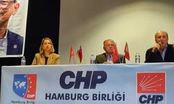 CHP Hamburg Birliği tarafından düzenlenen panelde konuşan Muharrem İnce: Türkiye demokrasi açısından zor bir dönemden geçiyor