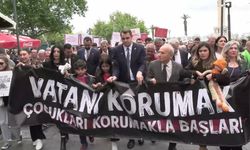 CHP İzmir'den 23 Nisan'da çocuklar için 'sessiz yürüyüş' ve 23 maddelik 'manifesto'