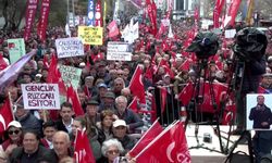 CHP'nin 'Millet İradesine Sahip Çıkıyor' mitingi Nevşehir'de... İmamoğlu: 'Gün gelir, hukuku çiğneyenler kendi adaletsizliklerinin bedelini adalet karşısında mutlaka öderler'