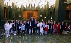 Cumhurbaşkanı Erdoğan, çocukları kabul etti