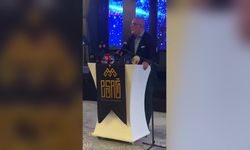 DEM Partili Sakık, Ağrılıların Eskişehir'deki programını protesto etti: 'CHP ve AKP'nin il başkanları var, benim partimi yok sayıyorsunuz'