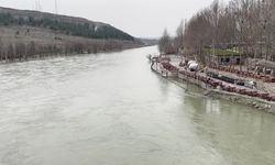 Diyarbakır'da barajlarda kontrollü tahliye: Valilik, nehir yatakları ve baraj çevrelerinden uzak durulması çağrısı yaptı