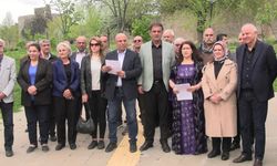 Diyarbakır'daki Ulusal Birlik Konferansı'nın sonuç bildirgesi: Sürecin tek taraflı ve yavaş ilerlemesi toplumun umutlarının yıkılmasına yol açmaktadır