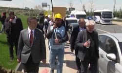 Doruk Madencilik işçileri, Enerji ve Tabii Kaynaklar Bakanlığı'na yürüdü: 'Dayanamayacak duruma gelmesek biz bu yürüyüşe kalkışmayız'