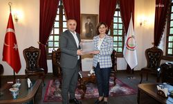 Eskişehir Büyükşehir Belediye Başkanı Ünlüce'den Amasya Belediye Başkanı Sevindi'ye ziyaret