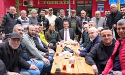 Giresun Belediye Başkanı Köse, Fındık Pazarı esnafıyla bir araya geldi