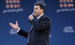 Gültekin Uysal, Turgut Özal'ı andı: 'Temsilcisi olduğu geleneğin murisleri olarak minnet borcumuzu ifade ediyoruz'