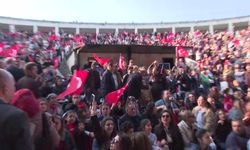 Harbiye Açıkhava'da 23 Nisan coşkusu... Nuri Aslan: Ekrem Amcanız da sizi çok seviyor ve en çok da sizleri özlüyor