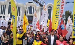 Hatay'da eğitimciler şiddete karşı tek ses oldu: Beş silah, yedi şarjör, ey Yusuf Tekin bu problemi sen çöz