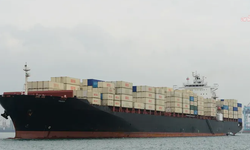 İran, Hürmüz Boğazı'nı yeniden kapattı