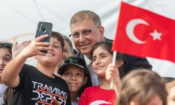 İzmir Büyükşehir Belediye Başkanı Tugay: 'En büyük gücümüz yetiştirdiğimiz nesillerdir'