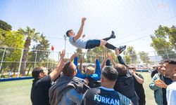 İzmir'de itfaiye şehitleri, futbol turnuvasıyla anıldı