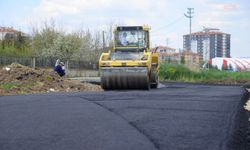 Kahramankazan'da asfalt seferberliği sürüyor