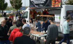 Kahramankazan'da okul saldırısında hayatını kaybedenler anıldı