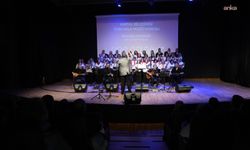 Kartal Belediyesi Türk Halk Müziği Korosu, 'Bahar Konseri' ile sahne aldı