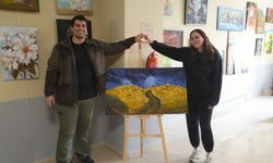 Kartal'da 'Fırçaların İzleri' karma resim sergisi açıldı