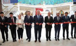 Keçiören'de 'Lansere'nin Gözünden Türkiye Cumhuriyeti'nin Doğuşu' resim sergisi açıldı