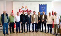 Kuşadası'nda yaklaşan turizm sezonu öncesi iş birliği mesajı