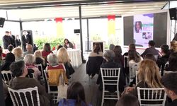 Latife Tekin, Bornova'da gençlerle buluştu