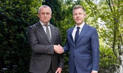 Macaristan Başbakanı Peter Magyar, Ukrayna Devlet Başkanı Zelenski ile görüşmeyi planladığını açıkladı