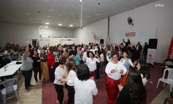 Manisa'da düzenlenen 'Şalvar Gecesi' coşku dolu anlara sahne oldu