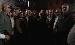 Meslek Fabrikası önünde nöbet: Büyükşehir Belediye Başkanı Tugay gece boyu nöbette